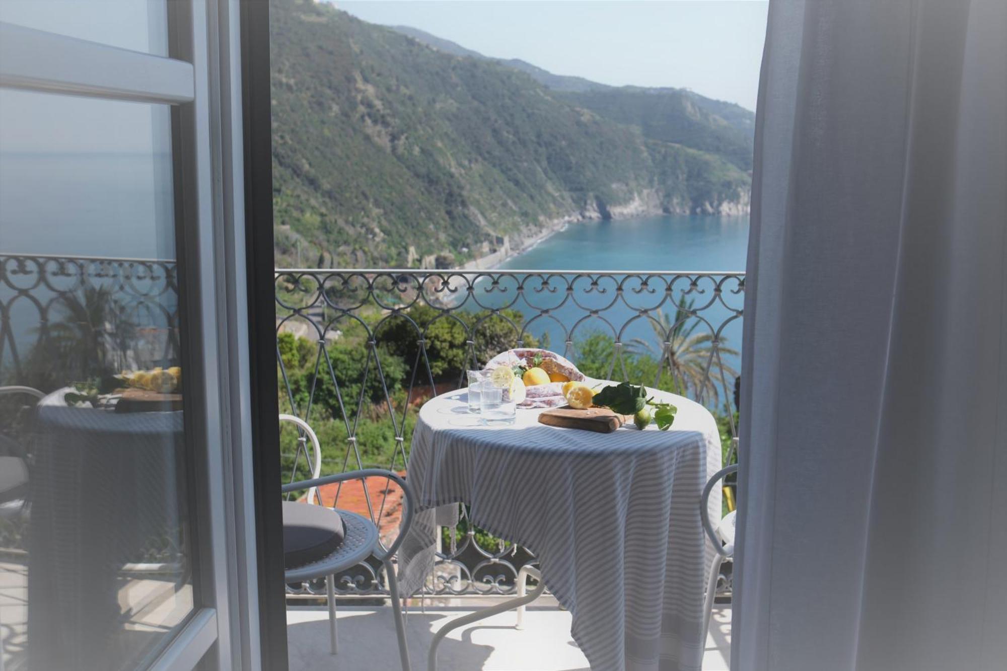 My Place Your Place Corniglia Dış mekan fotoğraf